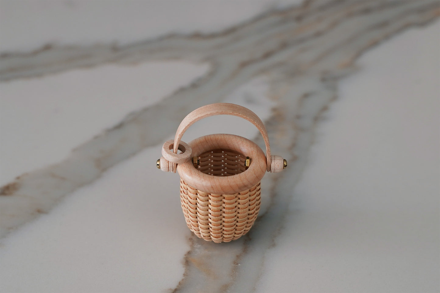 1" Nantucket Basket / Charm #33