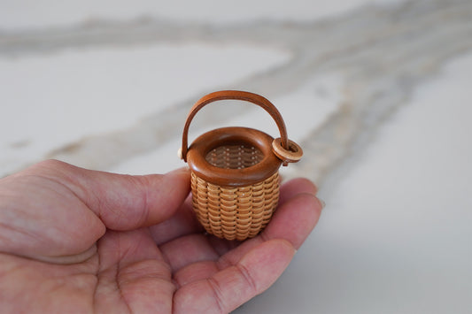 1" Nantucket Basket / Charm #5