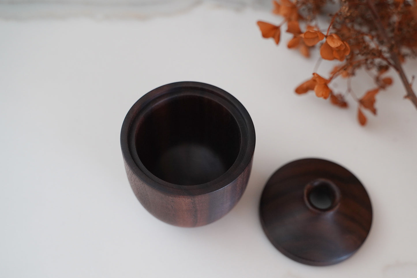 Walnut Bud Vase Box – Small Wooden Vase & Storage